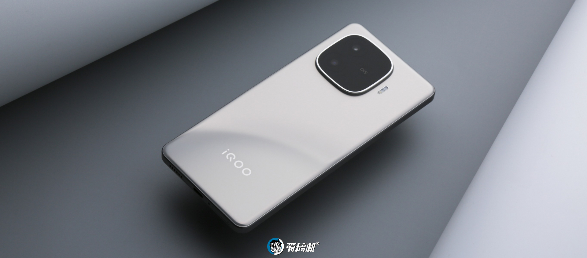 2199元起的天玑9300+，iQOO Z9 Turbo+评测：6400mAh电池+拍照爆彩蛋