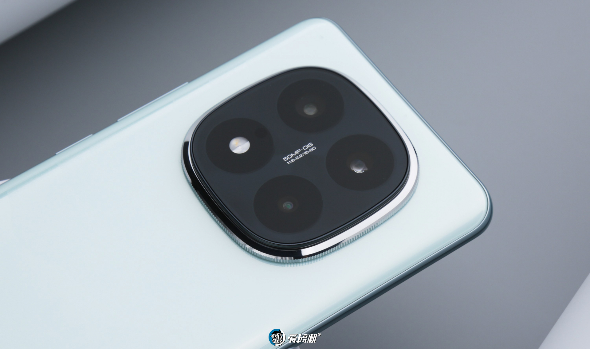 1899元起的“三防机”，Redmi Note 14 Pro+评测：骁龙7s Gen 3+6200mAh电池