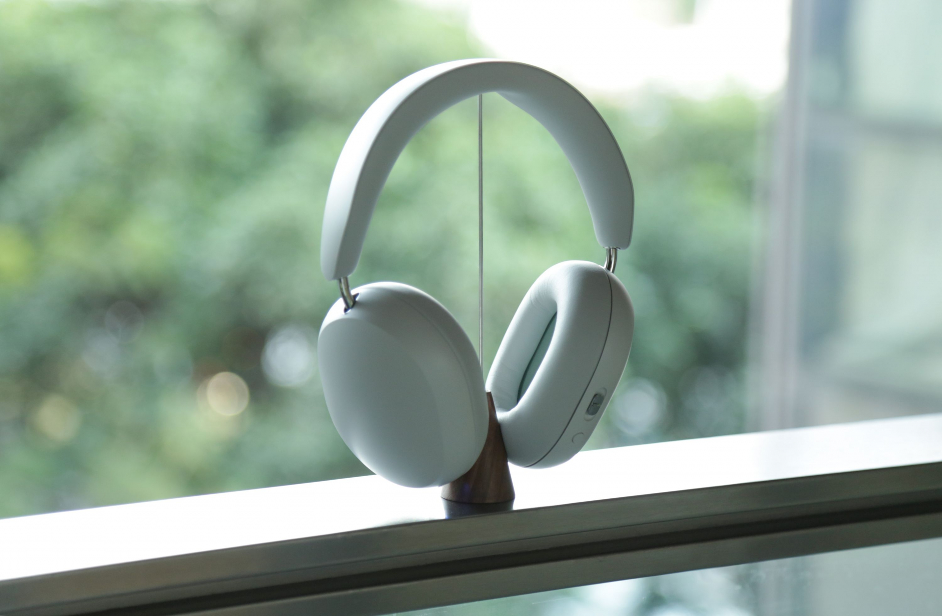 Sonos Ace：用3999元的顶级头戴式耳机是怎样一种体验？