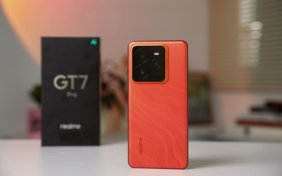 真我GT7 Pro评测：骁龙8至尊版的旗舰杀手