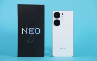 iQOO Neo9S Pro评测：天玑9300+旗舰芯 超值双芯战神