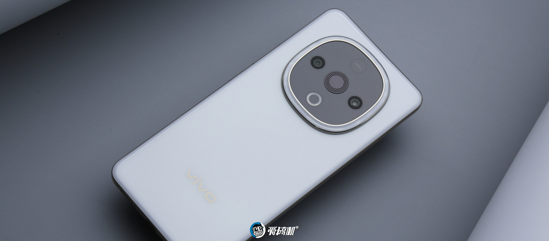 1399元的三扬声器，vivo Y300评测：天玑6300+6500mAh电池是怎样一种体验？
