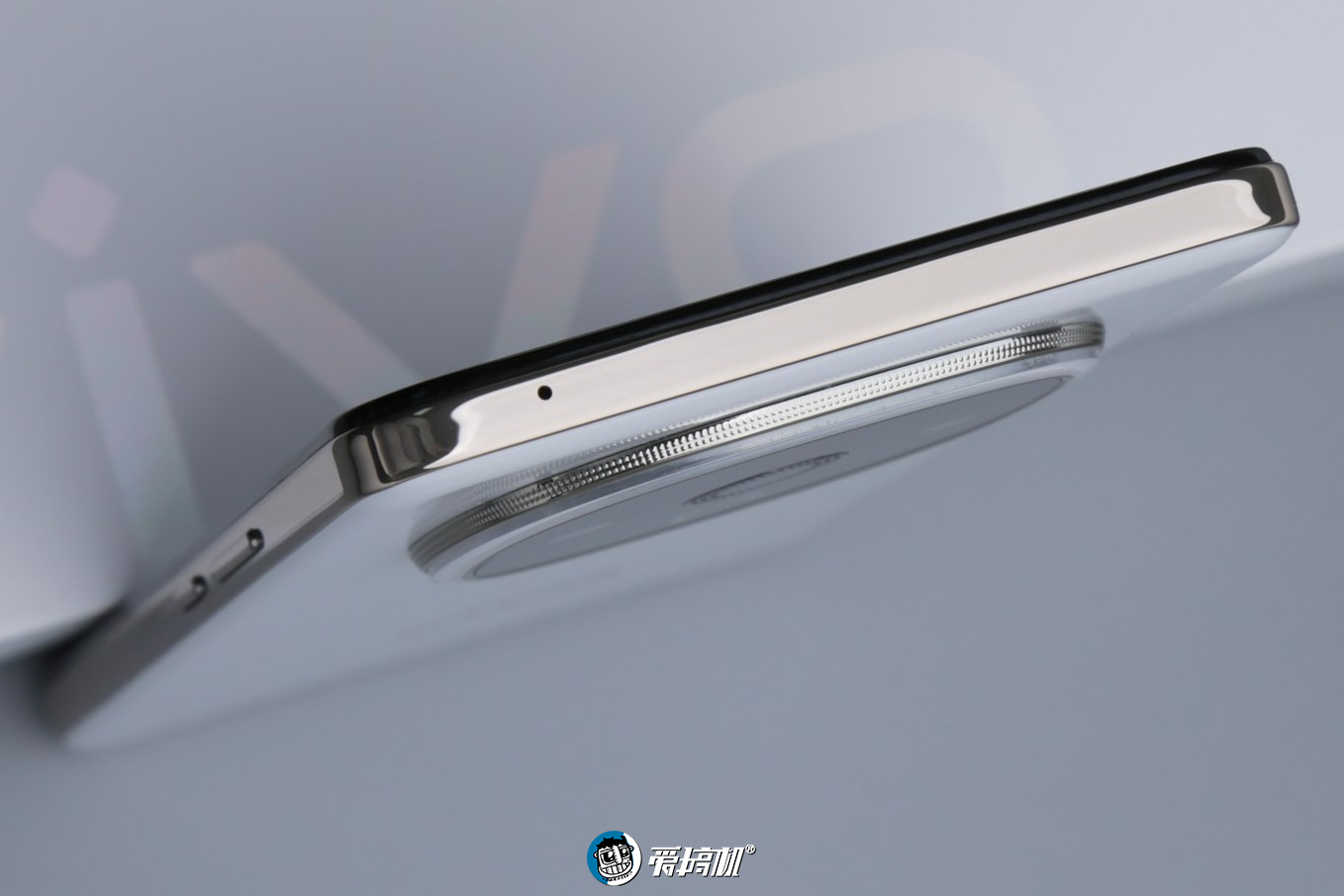 1399元的三扬声器，vivo Y300评测：天玑6300+6500mAh电池是怎样一种体验？