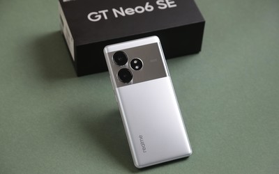 真我GT Neo6 SE评测：高能配置 当之无愧的旗舰射门员