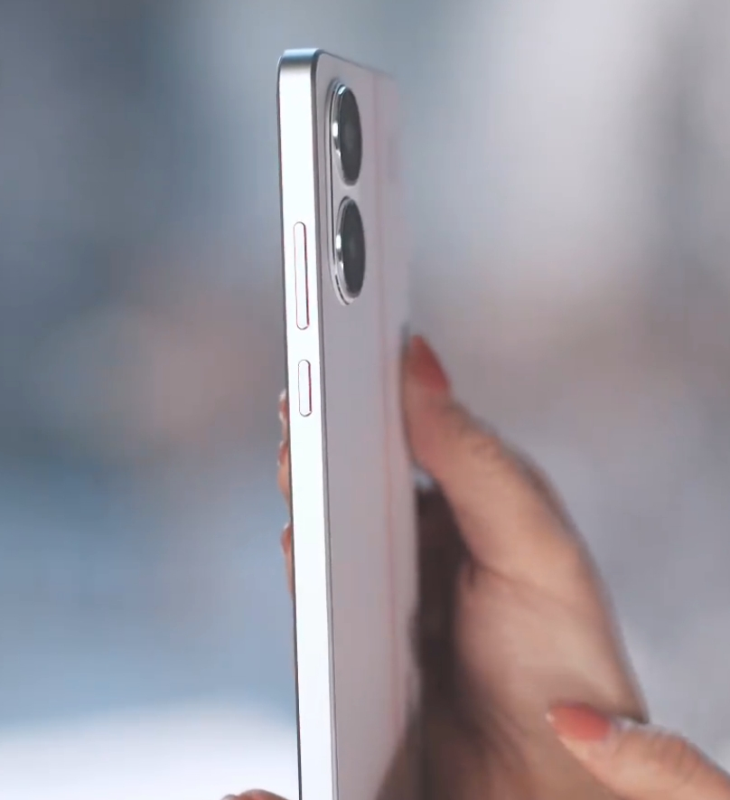 6550mAh电池+IP69，REDMI Turbo 4官方开箱 | 猛男心动，小米SU7限定色公布 | 王腾升职