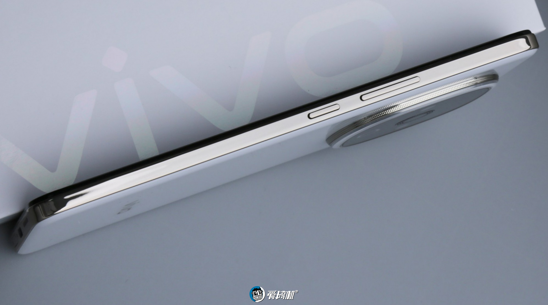 1399元的三扬声器，vivo Y300评测：天玑6300+6500mAh电池是怎样一种体验？